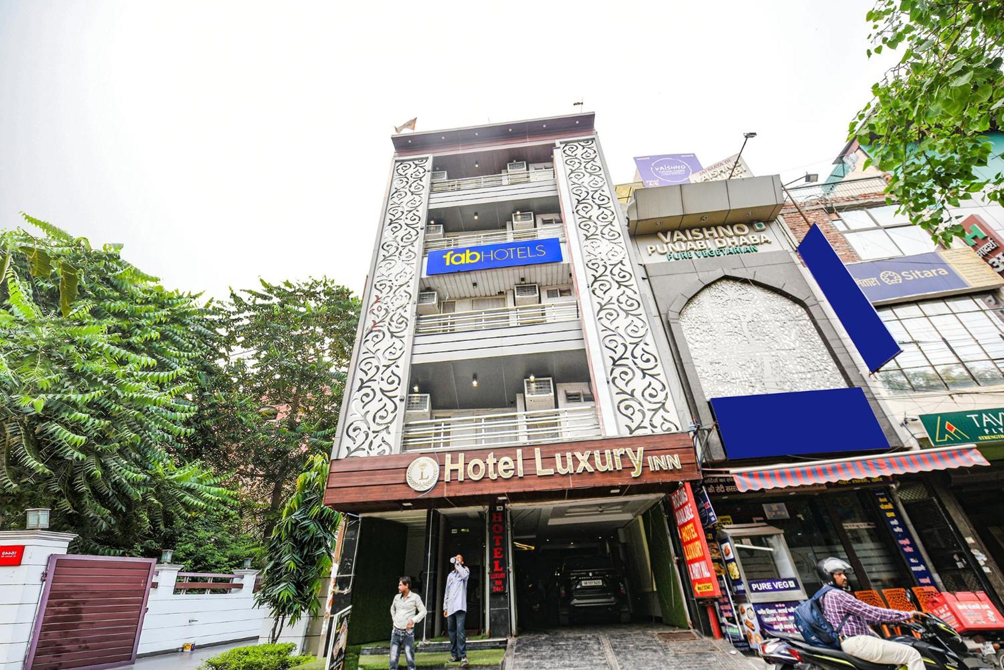 Fabhotel Luxury Inn Near Adarsh Nagar Metro Delhi  Eksteriør bilde