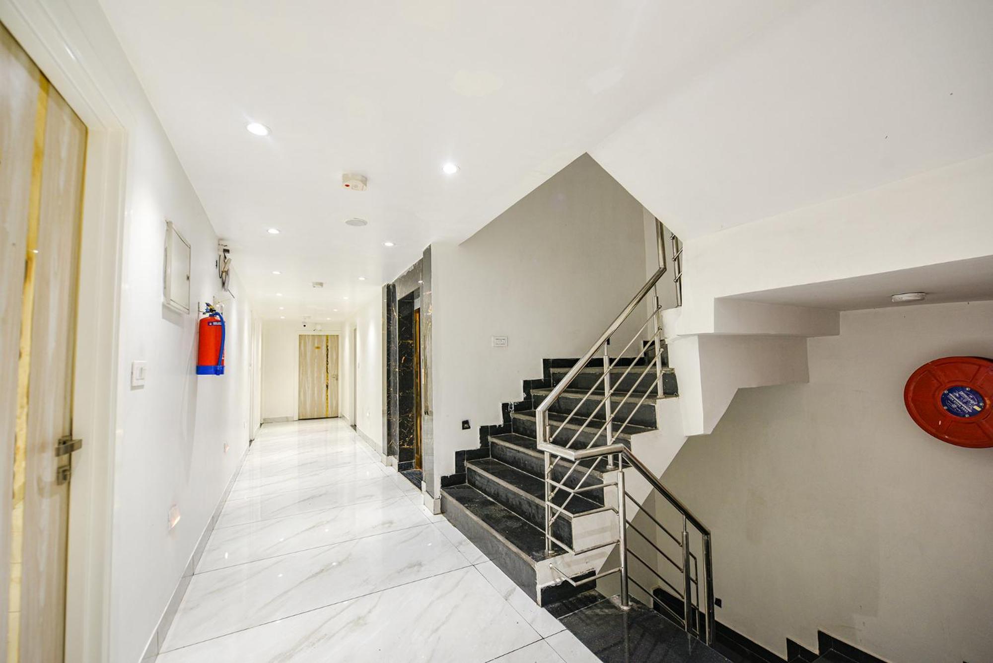 Fabhotel Luxury Inn Near Adarsh Nagar Metro Delhi  Eksteriør bilde